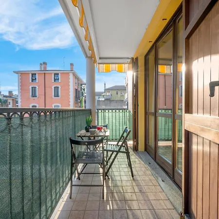Pran27 -crescenzago - - Large - Bright - Apartment Milan