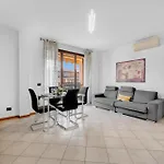 Pran27 -crescenzago - - Large - Bright - شقة *
